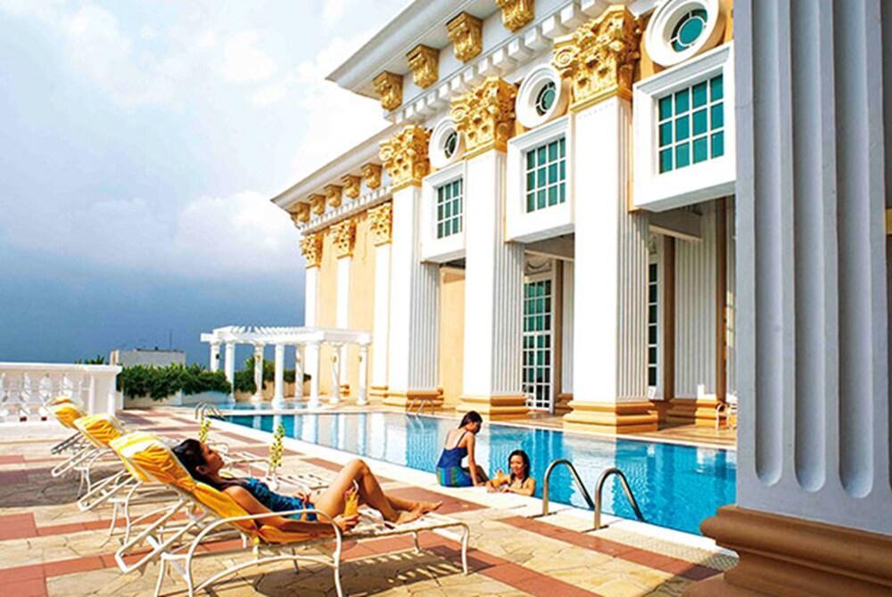 Grand Swiss-Belhotel Melaka Eksteriør billede